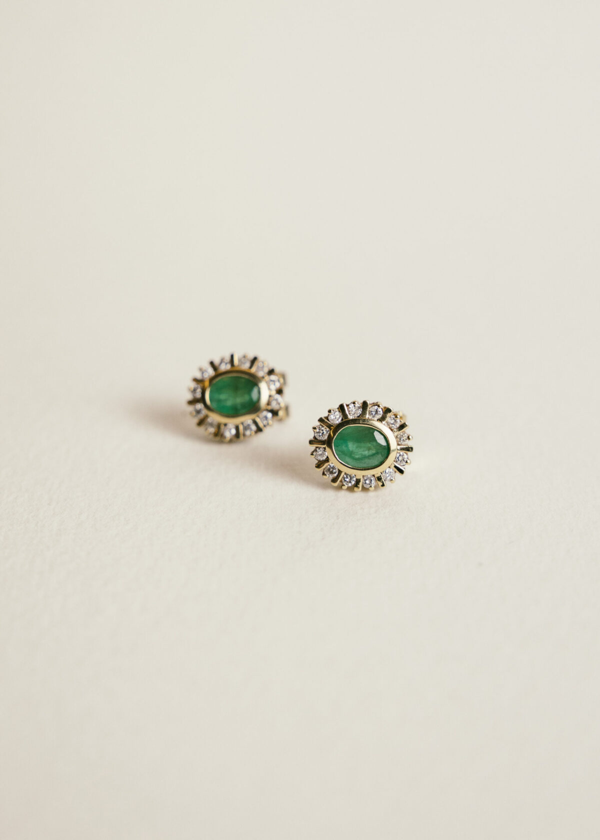 pendientes-rosetas-oro-18k-amarillo-diamantes-esmeraldas (3) jq13 rosetas esmeraldas