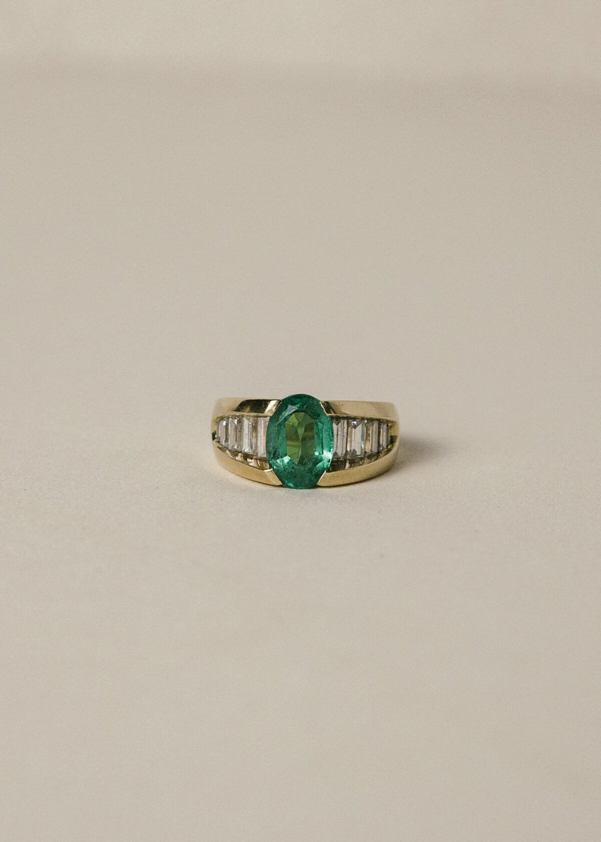 colombiana-diamantes-oro-amarillo-18k-pedida (4) sortija esmeralda 80's