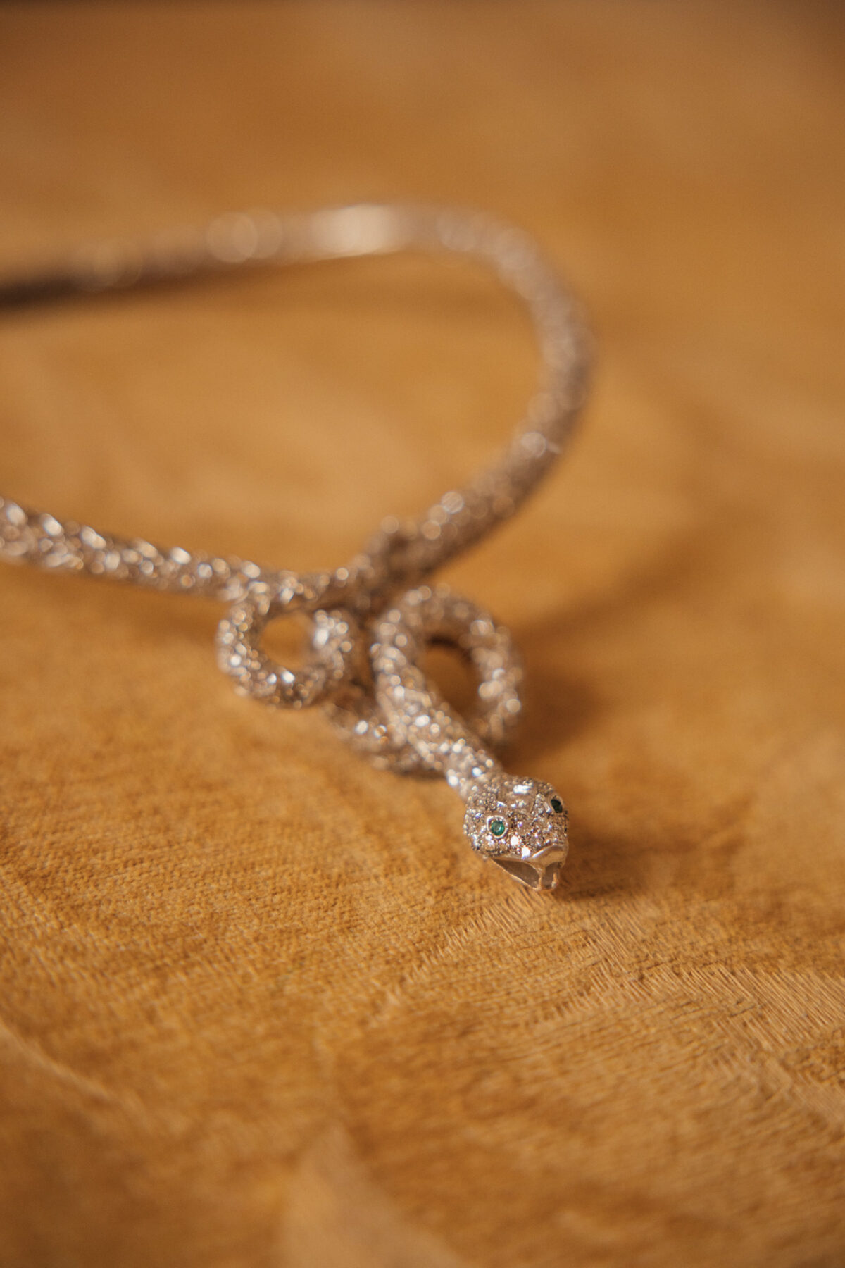 gargantilla serpiente diamantes