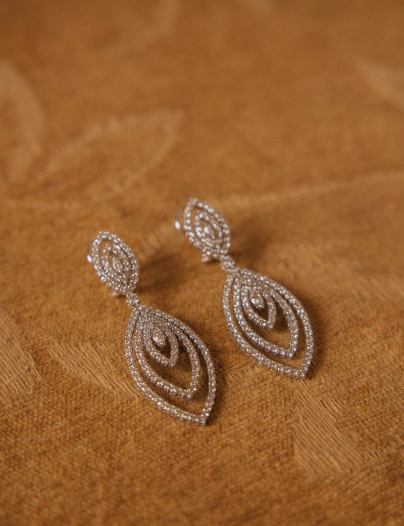 pendientes largos diamantes