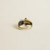 sortija-oro-amarillo-18k-diamantes.zafiro-cabujon sortija retro zafiro