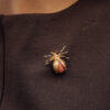 broche-vintage-oro-18k-coral-escarabajo broche insecto