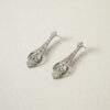 pendientes-largos-estilo-art-deco-platino-esmeraldas-diamanes-boda (3) pendientes largos ''art decó''